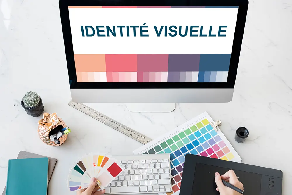 LE POUVOIR ATTRACTIF DE L-IDENTITE VISUELLE